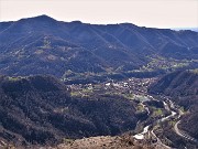 71 Dal Pizzo di Spino zoom sulla conca di Zogno